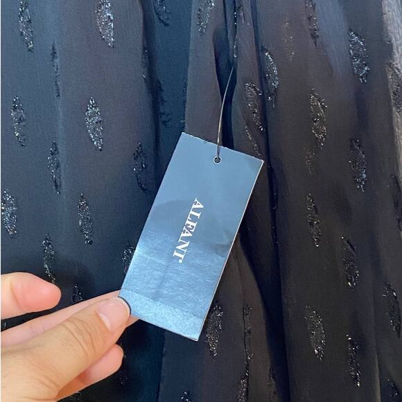 NEW Alfani Printed Sheer Sleeve Neck Tie Blouse Black Women's Size Medium - Picture 5 of 8